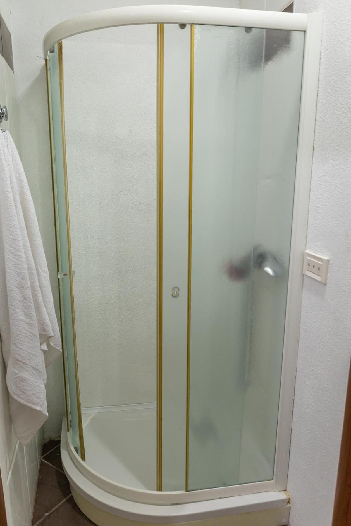 Apartment Aura